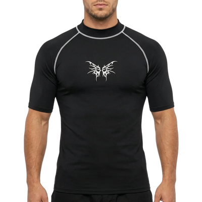 Tribal Techno Vibes Funktionsshirt in Schwarz mit Tribal-Print auf der Brust