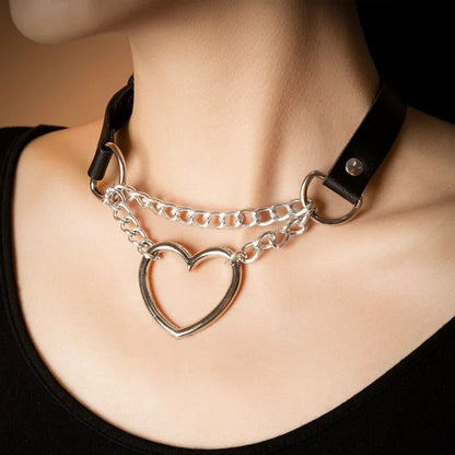 Love Beat Choker – Verstellbare Halskette mit Herz