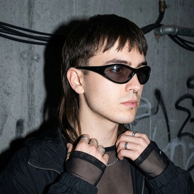 Darkwave Sleek Sonnenbrille für Raves - Dreiviertel-Ansicht | Techno Essentials