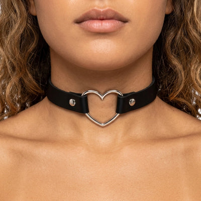 Heartbeat Choker - Produkt-Nahaufnahme | Techno Essentials